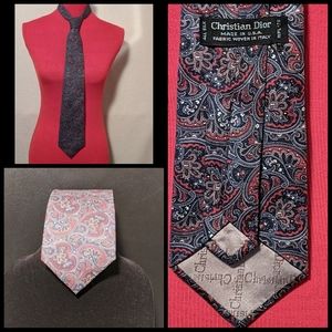 STUNNING "CHRISTIAN DIOR" PAISLEY NECKTIE
